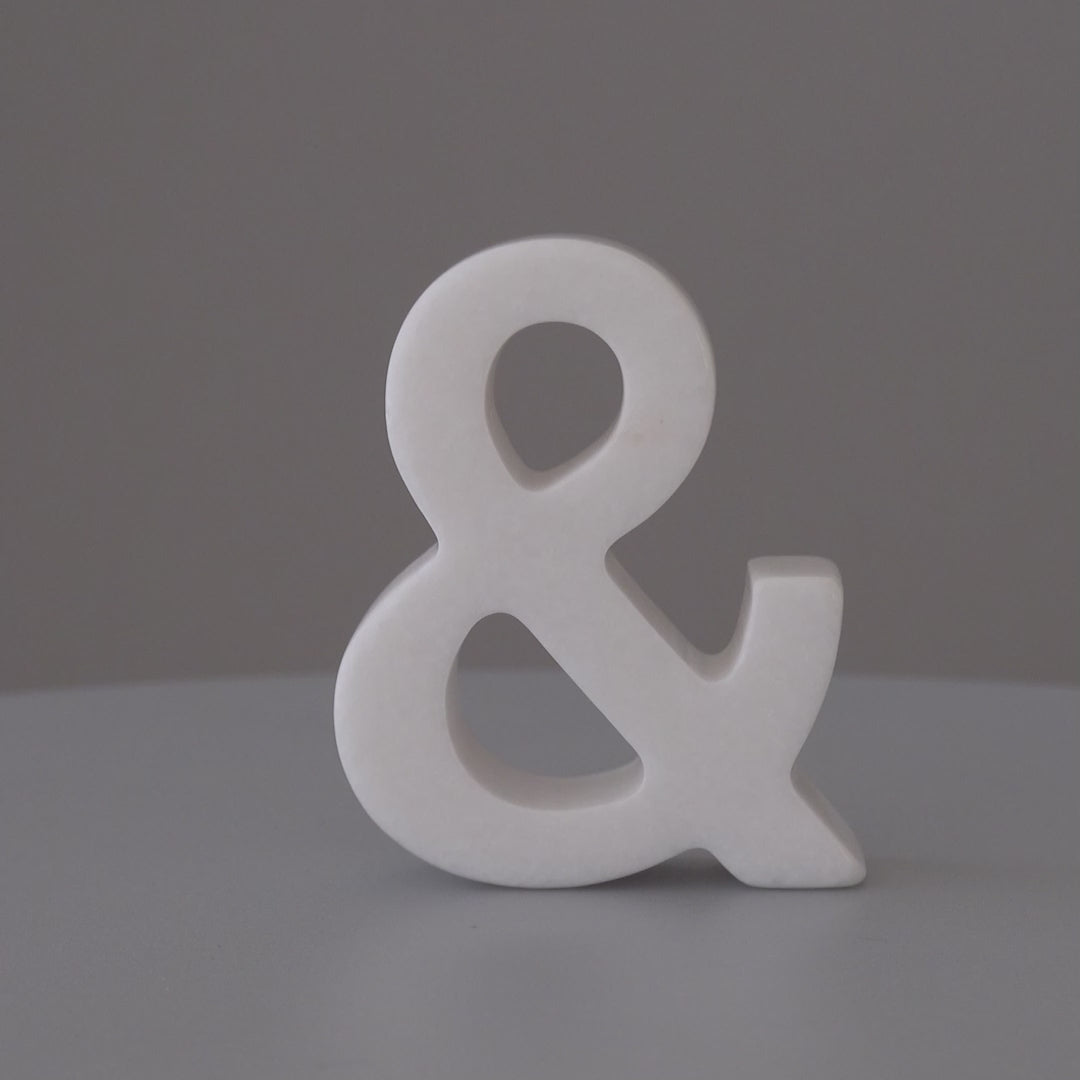Símbolo Ampersand • Mármol Thassos • Pieza 0001