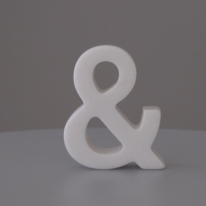 Símbolo Ampersand • Mármol Thassos • Pieza 0001